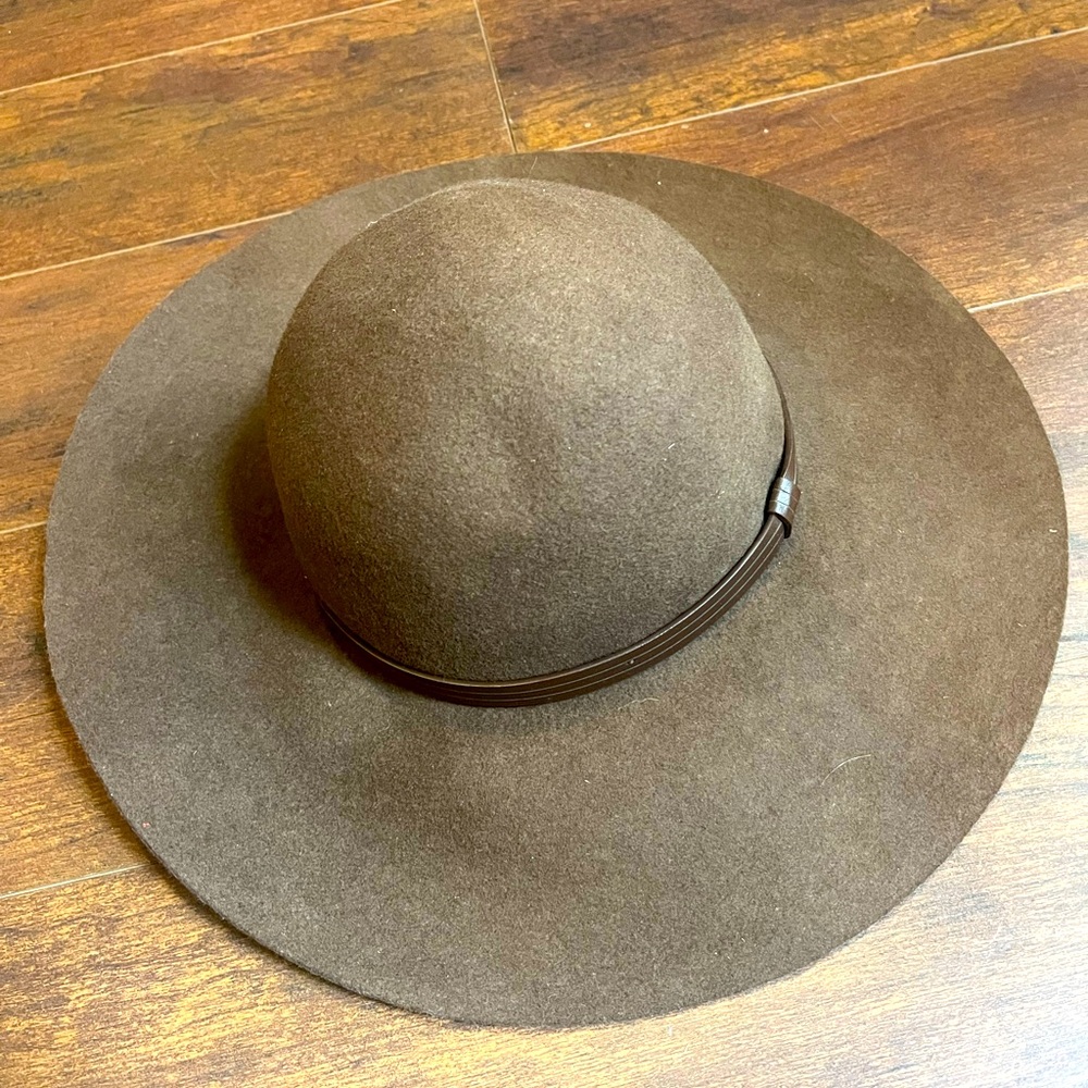 Chocolate felt floppy hat